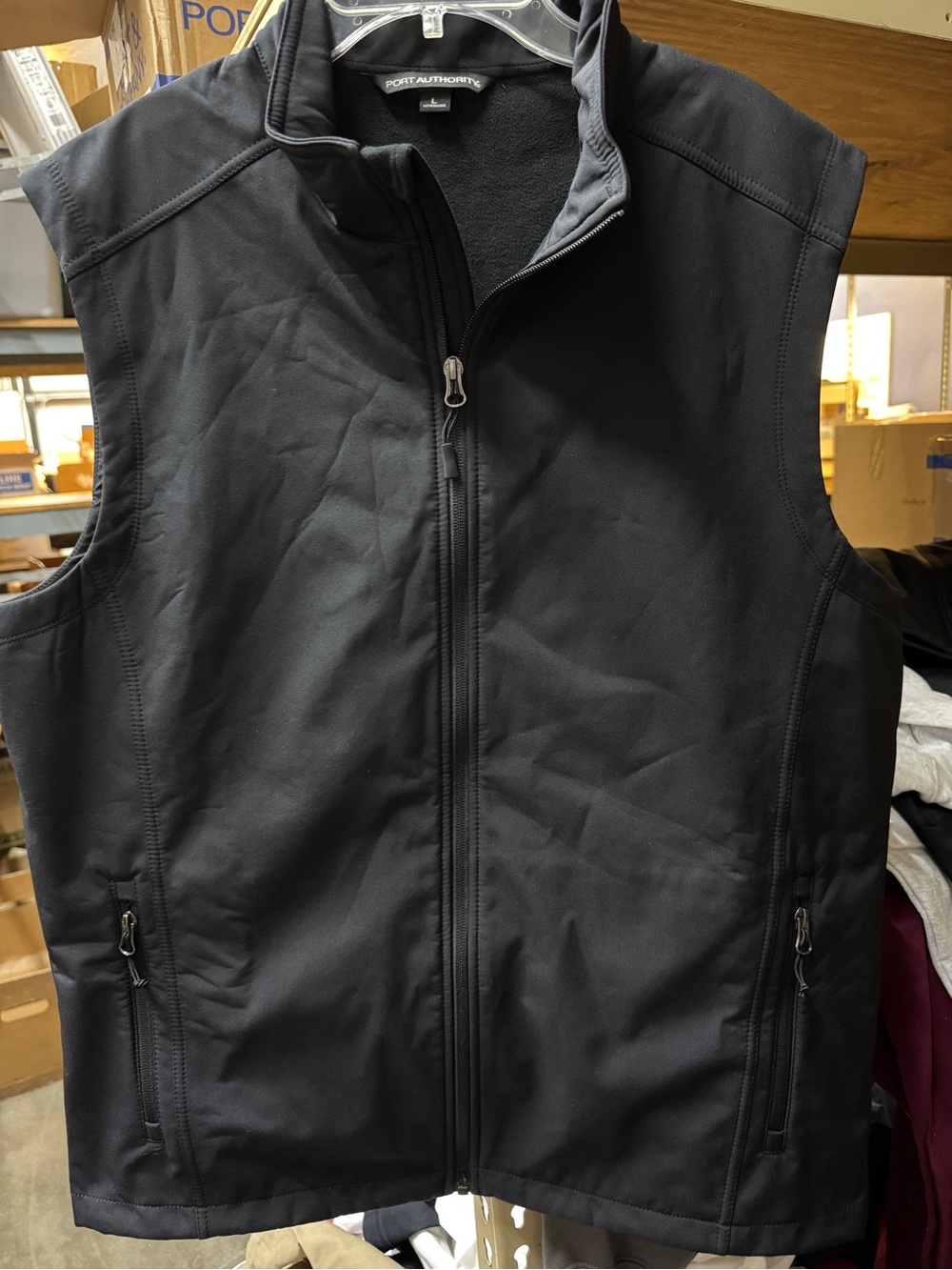 Port Authority Men's Black Softshell Vest. NWT. Size Large